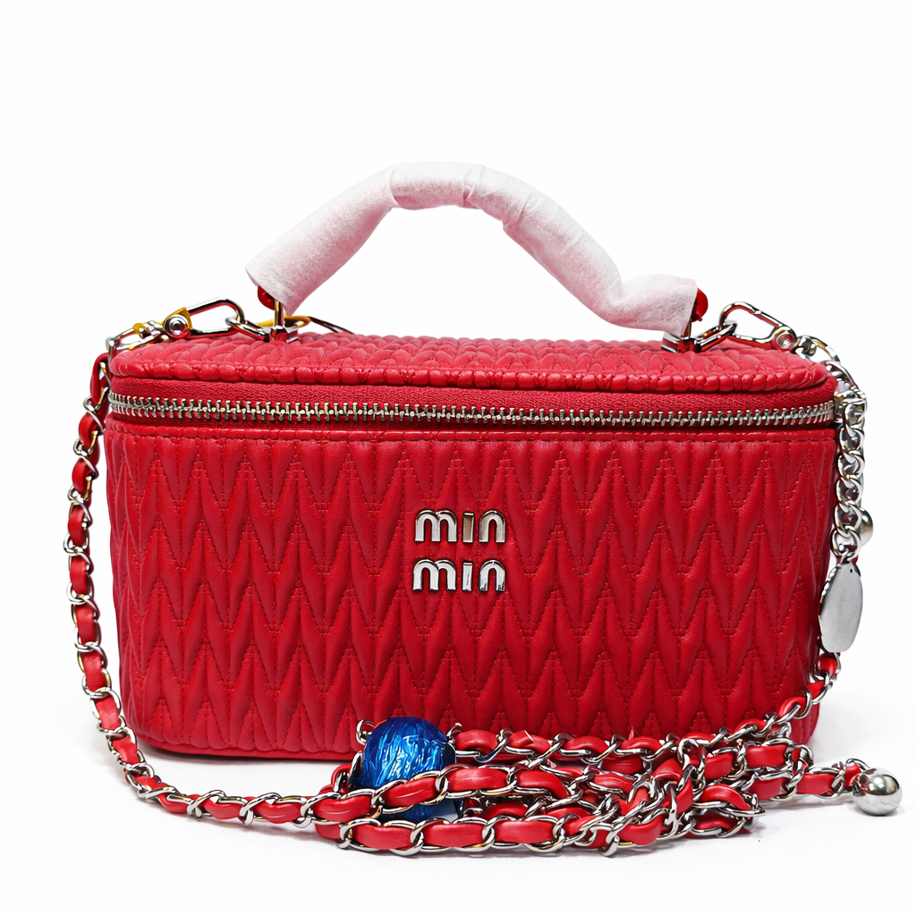 ChatGPT-Image-20-fevr.-2026-15_16_40.png Miu Miu - Image 1